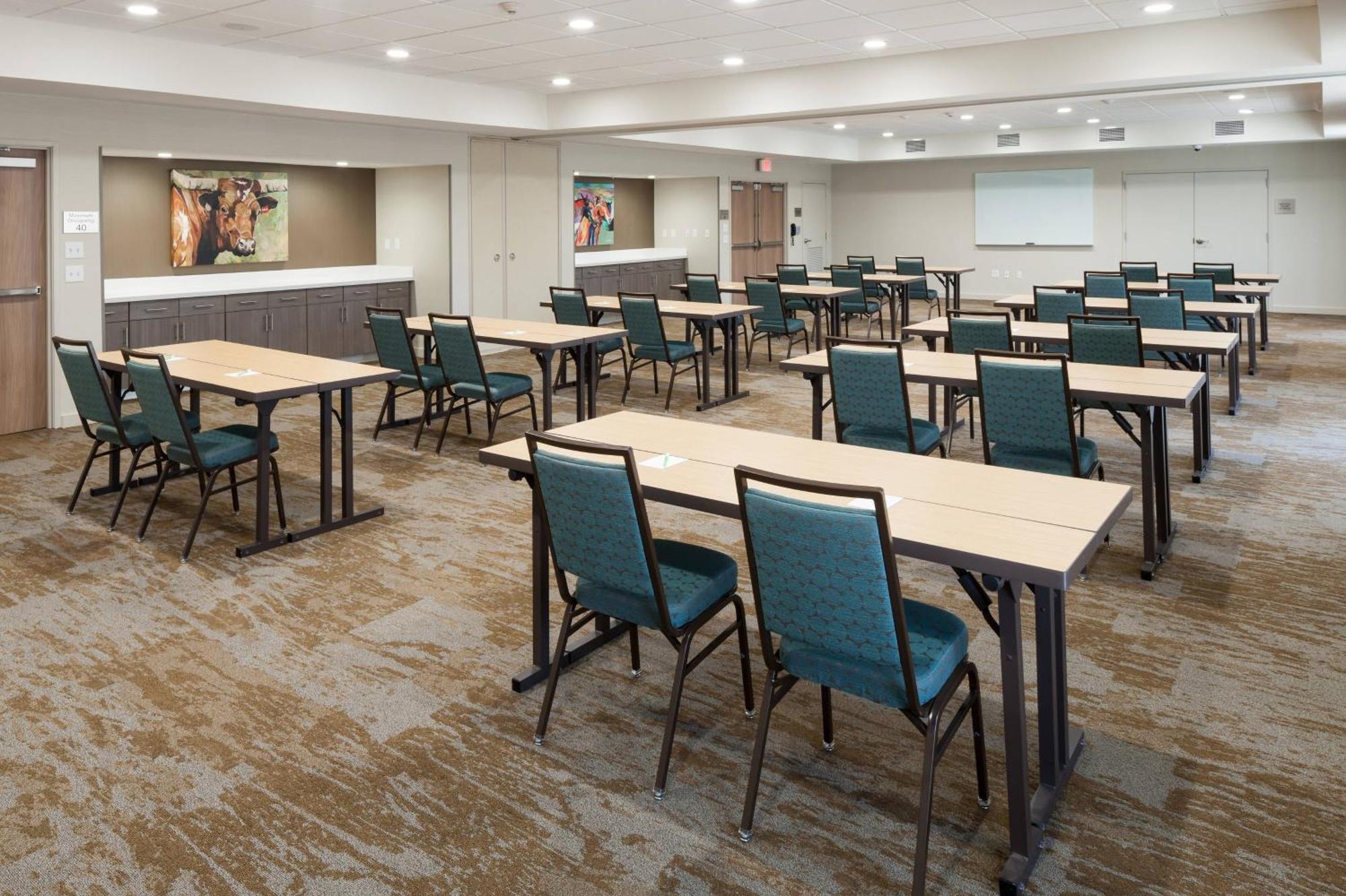 Courtyard By Marriott Fort Worth Historic Stockyards Hotel
